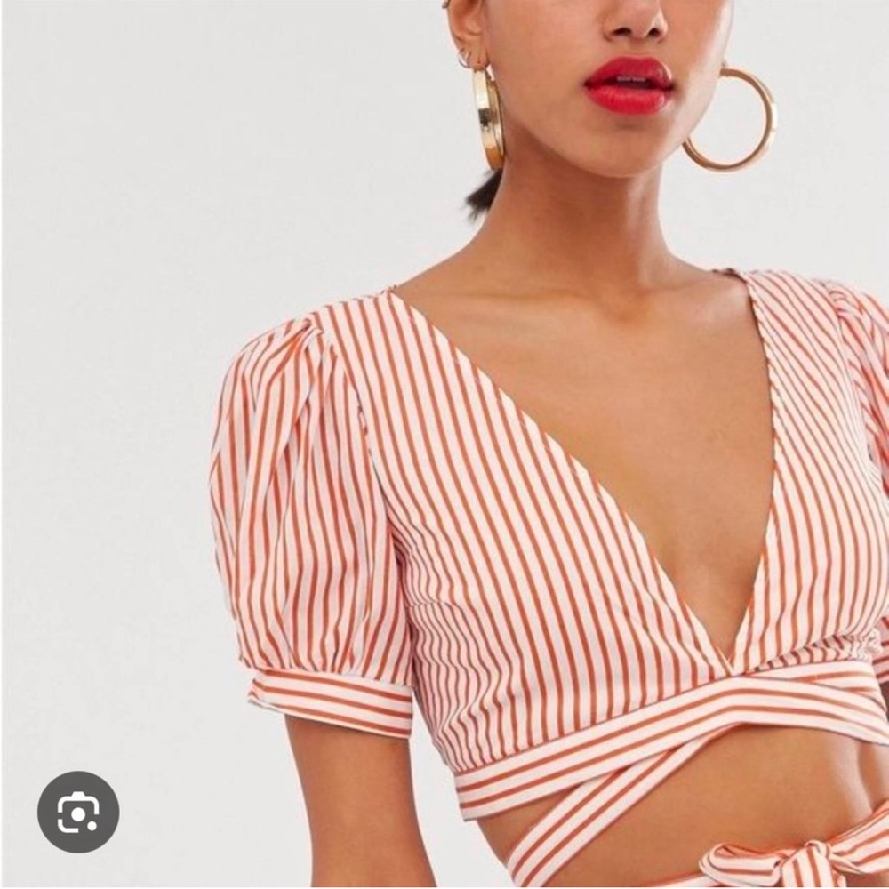 For Love an Lemons Crop Top